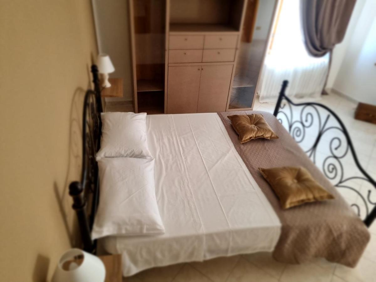 Mary Family Home Polverigi ภายนอก รูปภาพ